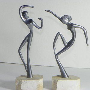 SOLD !     Vintage 1980s Pewter Dancing Figurines